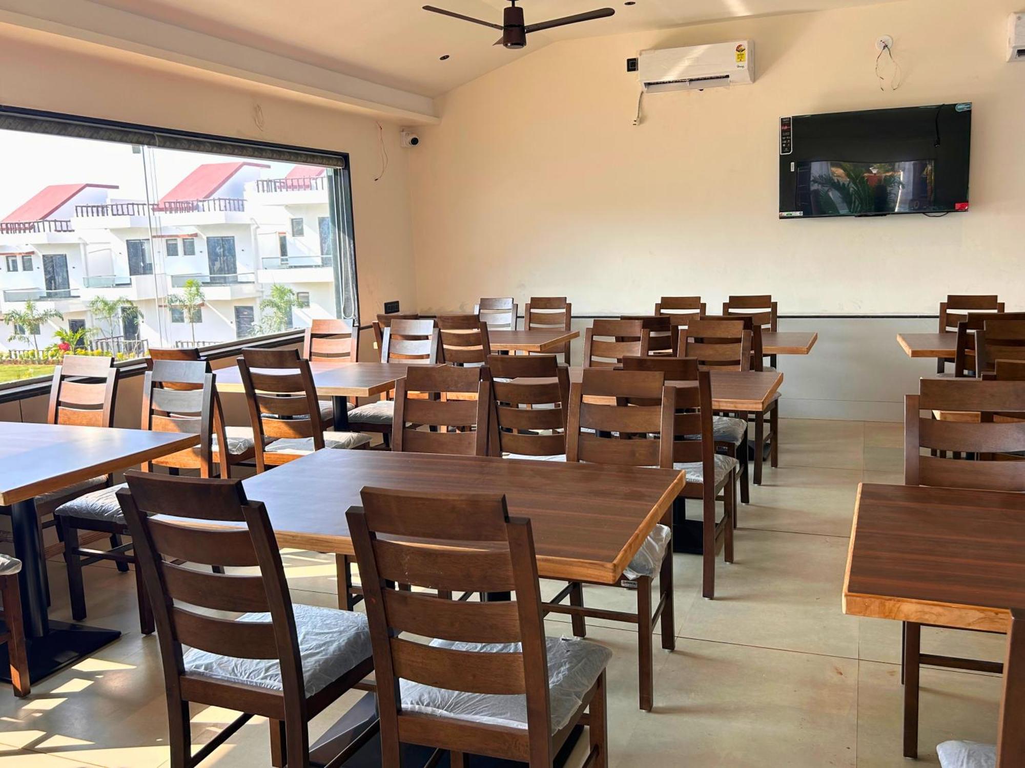 Baywatch Resort Bhogave Beach Vengurla Eksteriør bilde